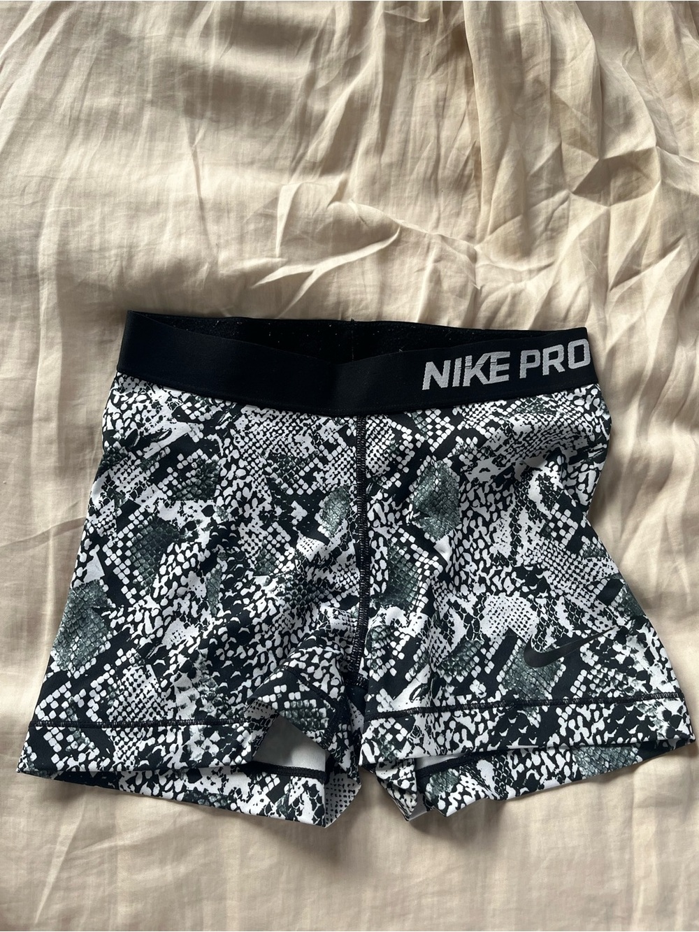 Nike Black & White Snake Patterned Pro Compression Shorts